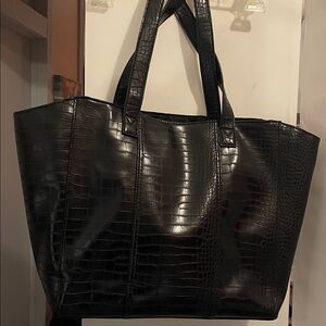 Neiman Marcus Crocodile Embossed Print Large Bleck Tote
